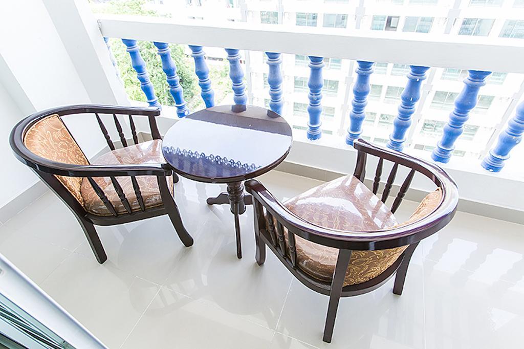 Ruamchok Ocean View Apartment Pattaya Exterior foto