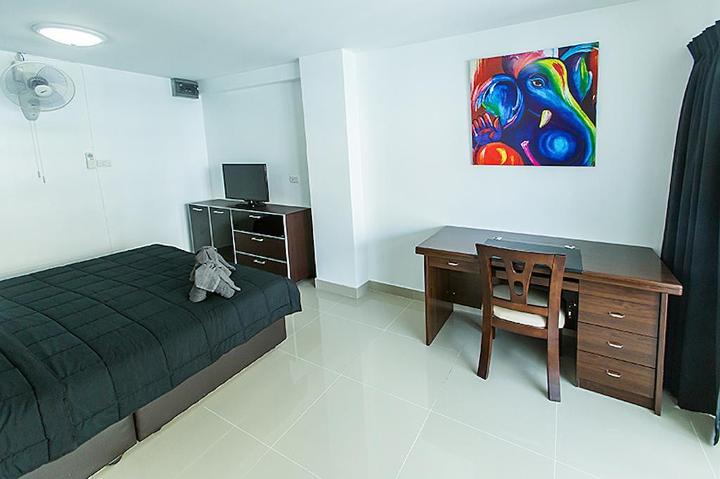 Ruamchok Ocean View Apartment Pattaya Exterior foto