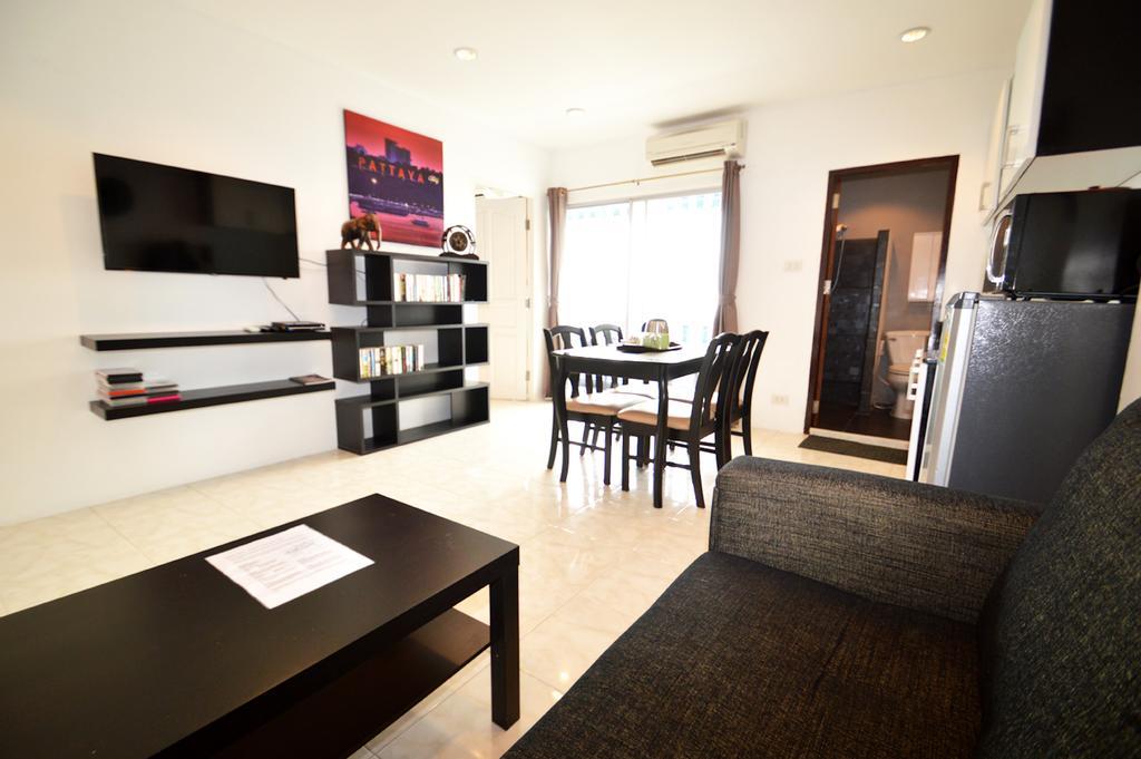 Ruamchok Ocean View Apartment Pattaya Exterior foto