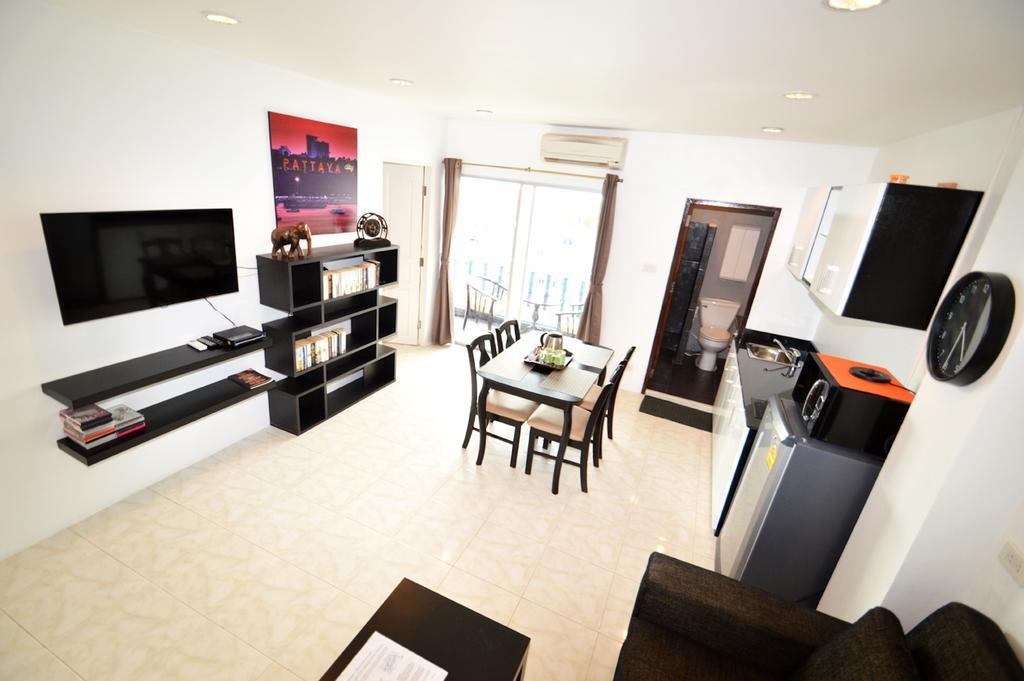 Ruamchok Ocean View Apartment Pattaya Exterior foto
