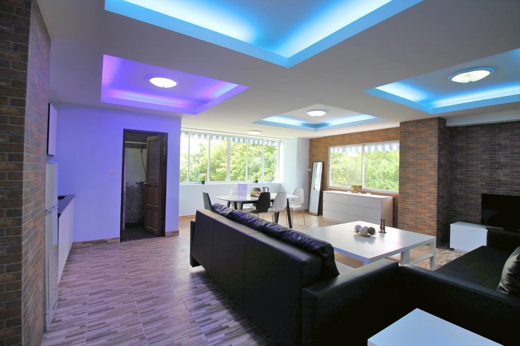 Ruamchok Ocean View Apartment Pattaya Exterior foto